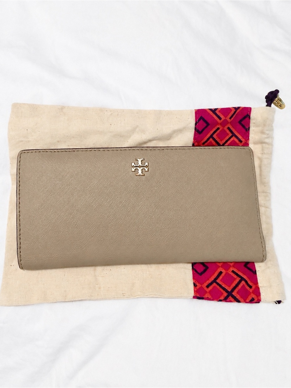 Tory Burch Taupe Saffiano Leather Continental Wallet with Gold Logo